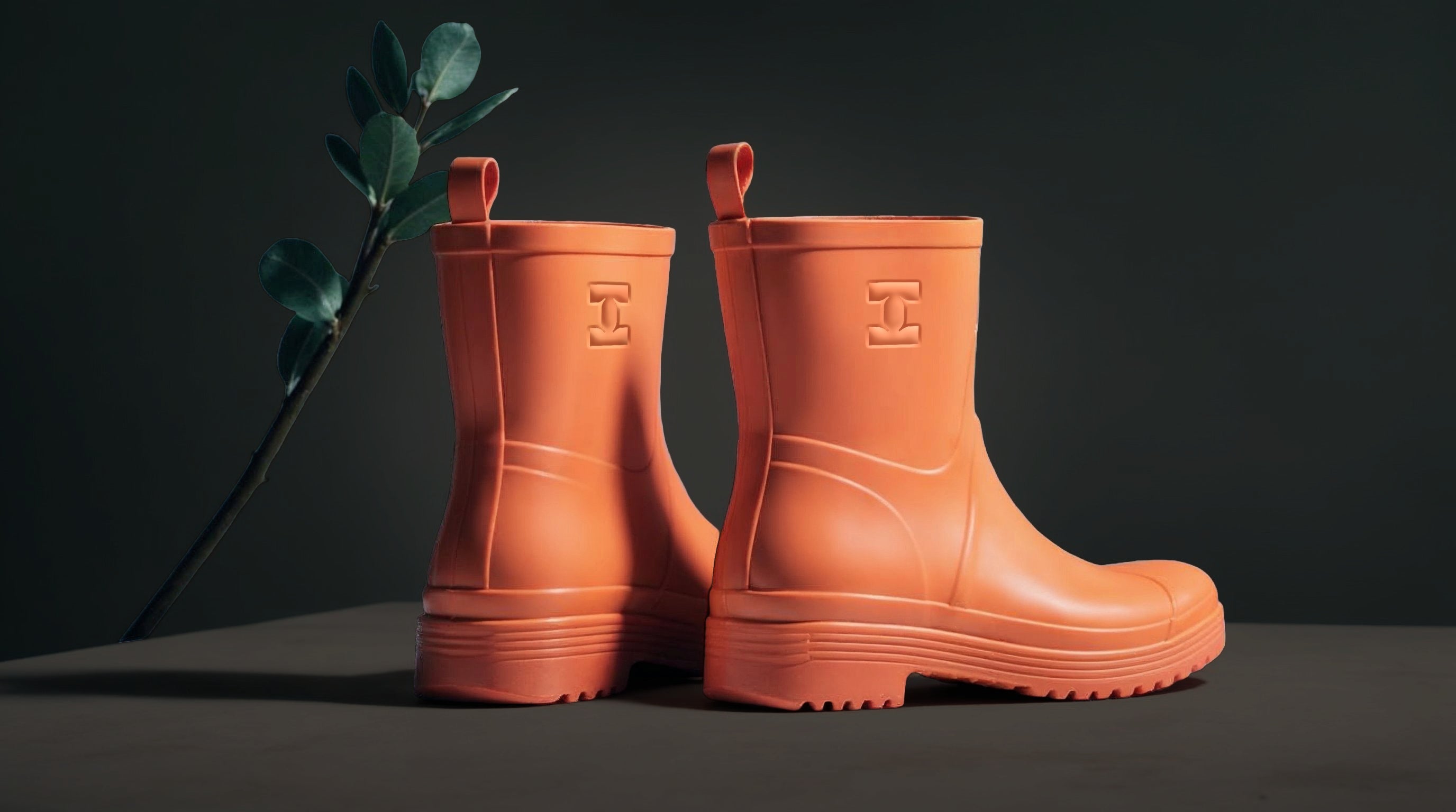 botas_naranjas_editadas.webp