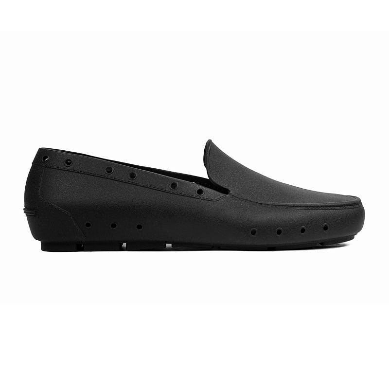 Mocasín resistente al agua negro Papattus